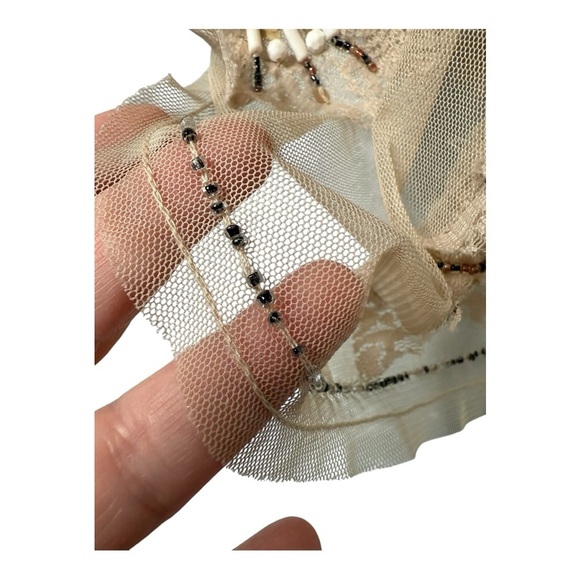 Chico’s Beaded Embroidered Sheer Mesh Beige Bohemian Festival Vest Size 2 (M/L) - Picture 6 of 12